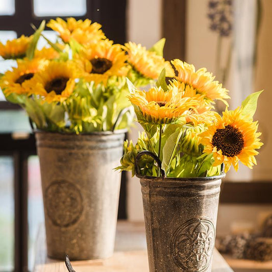 Tournesol Artificiel en Soie – La Touche de Soleil Qui Sublime Votre Décoration !