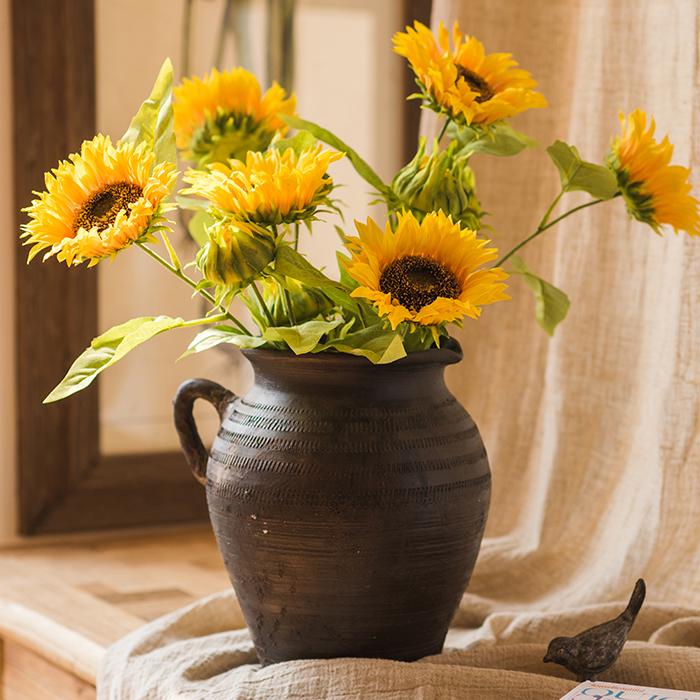 Tournesol Artificiel en Soie – La Touche de Soleil Qui Sublime Votre Décoration !